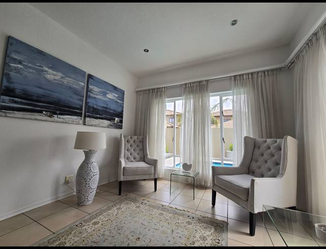 5 BEDROOM HOUSE TO LET IN ERAND GARDENS